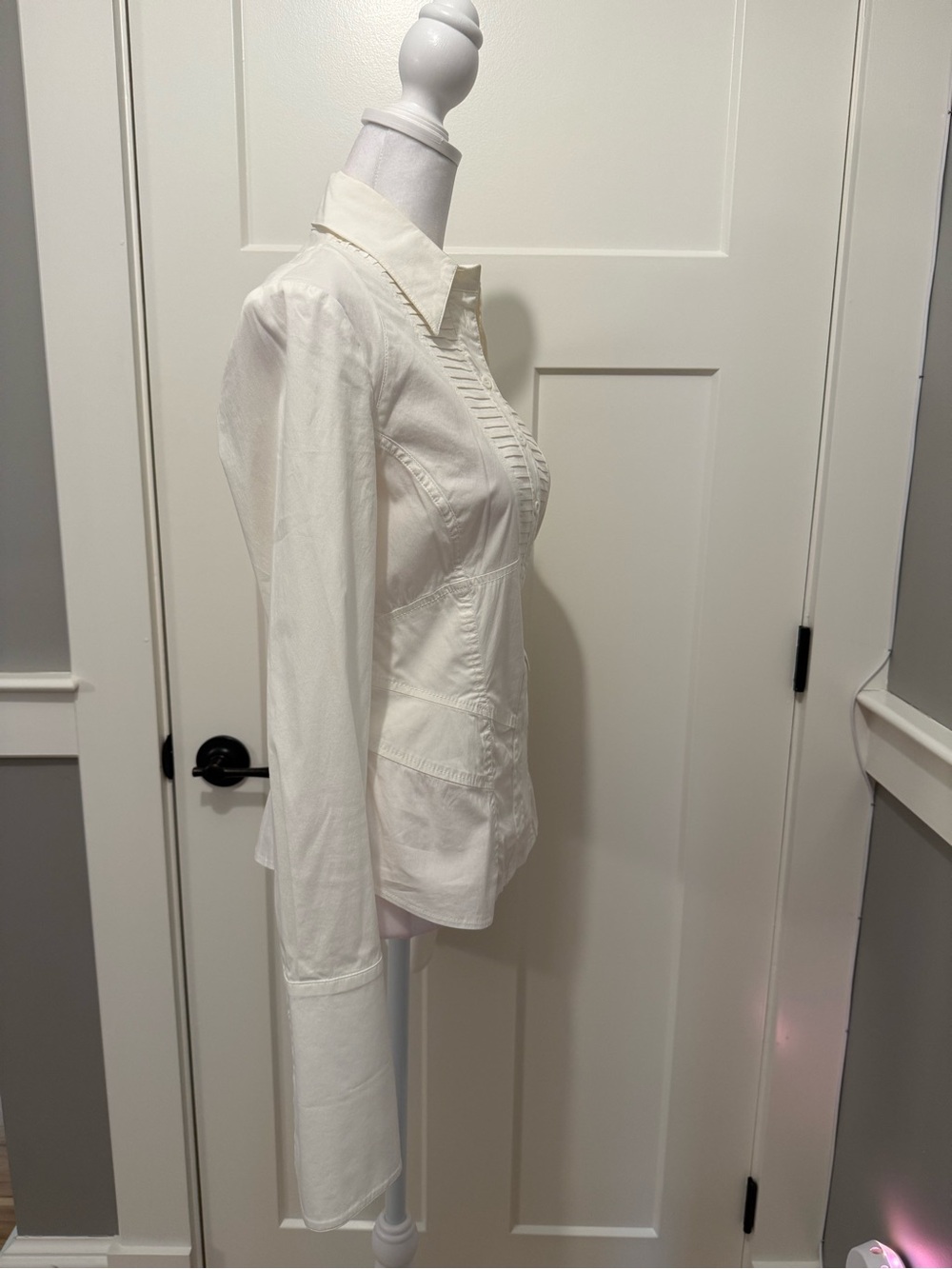 Karen Millen Ivory Pleated Button-Front, French Cuff Shirt - Picture 4 of 5